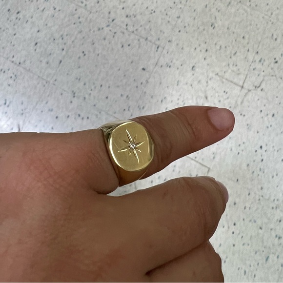 DIAMOND SIGNET RING - ANINE BING - SIZE 5 - SOLID 14K YELLOW GOLD - Picture 7 of 8